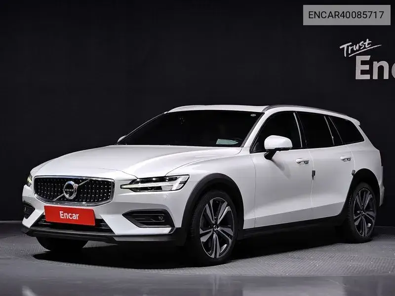 V60 Cross Country 2Nd Generation T5 Pro Awd VIN: ENCAR40085717 Lot: 40085717