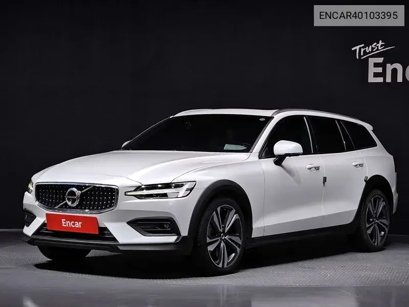 V60 Cross Country 2Nd Generation T5 Pro Awd VIN: ENCAR40103395 Lot: 40103395