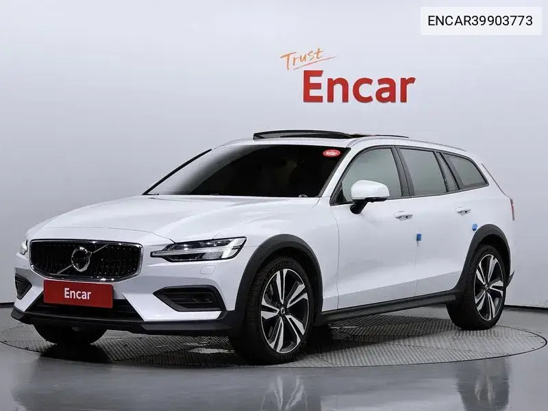 V60 Cross Country 2Nd Generation B5 Pro Awd VIN: ENCAR39903773 Lot: 39903773