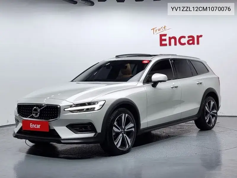 V60 Cross Country 2Nd Generation B5 Pro Awd VIN: YV1ZZL12CM1070076 Lot: 40064296