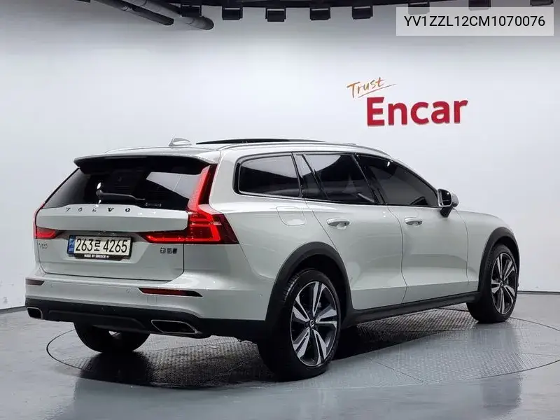 V60 Cross Country 2Nd Generation B5 Pro Awd VIN: YV1ZZL12CM1070076 Lot: 40064296
