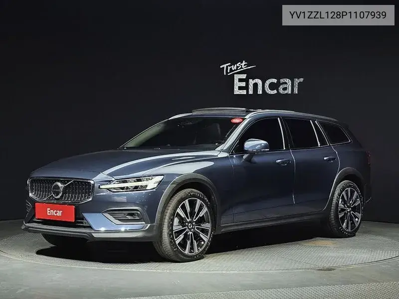 V60 Cross Country 2Nd Generation B5 Ultimate Awd VIN: YV1ZZL128P1107939 Lot: 39836351