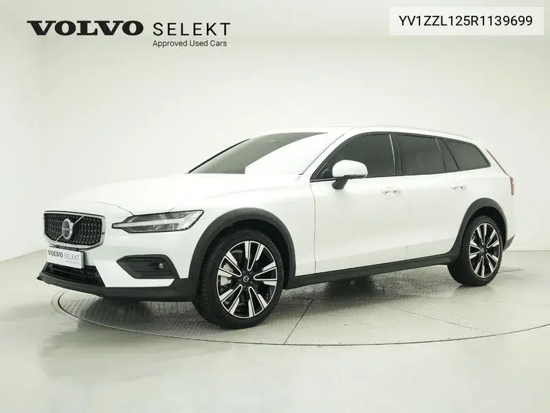 V60 Cross Country 2Nd Generation B5 Ultimate Awd VIN: YV1ZZL125R1139699 Lot: 39465148
