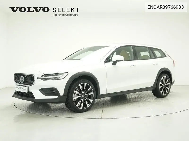 V60 Cross Country 2Nd Generation B5 Ultimate Awd VIN: ENCAR39766933 Lot: 39766933