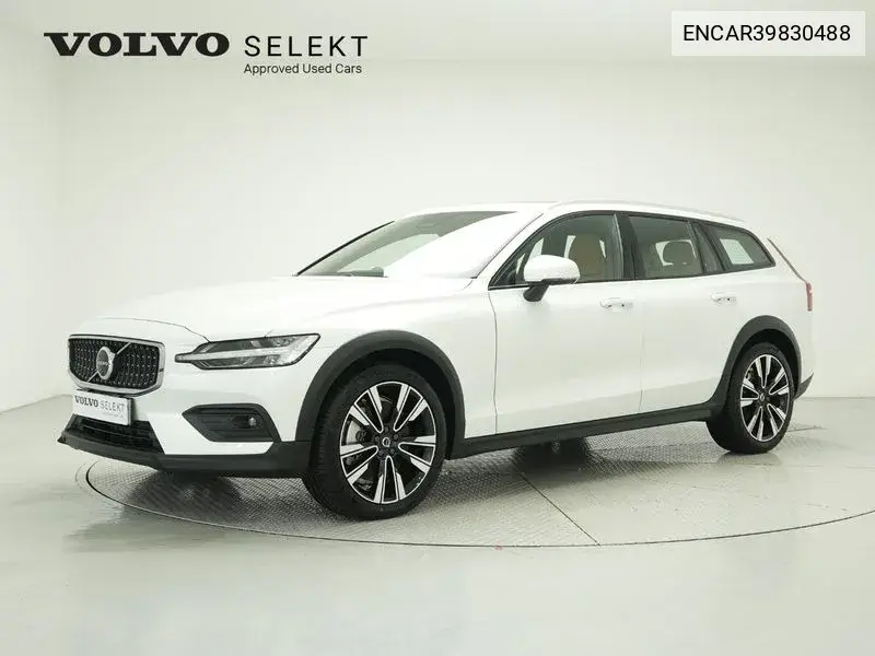 V60 Cross Country 2Nd Generation B5 Ultimate Awd VIN: ENCAR39830488 Lot: 39830488