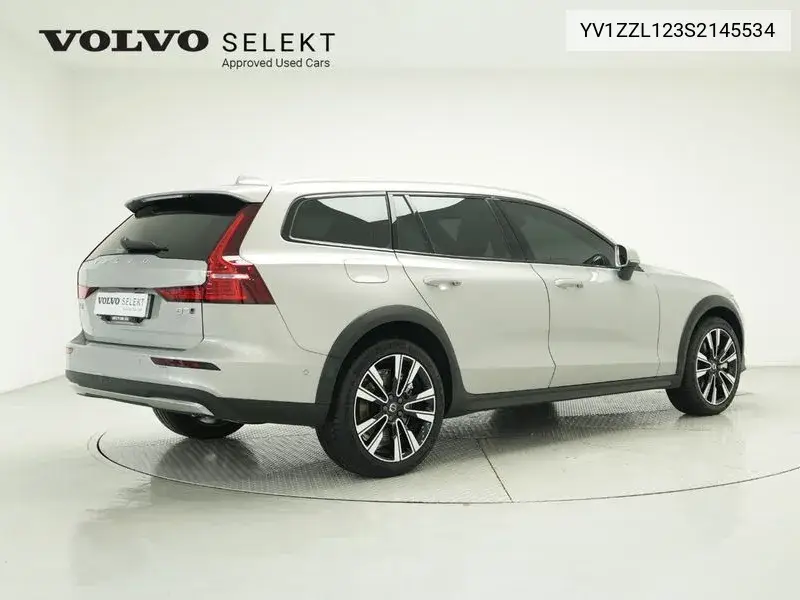 V60 Cross Country 2Nd Generation B5 Ultra Awd VIN: YV1ZZL123S2145534 Lot: 39948065