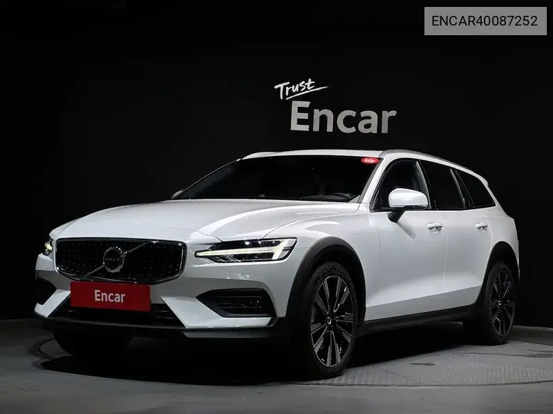 V60 Cross Country 2Nd Generation B5 Ultimate Awd VIN: ENCAR40087252 Lot: 40087252