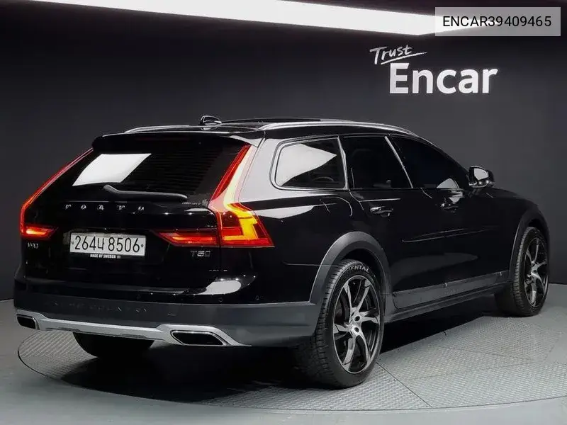 V90 Cross Country T5 Pro Awd VIN: ENCAR39409465 Lot: 39409465