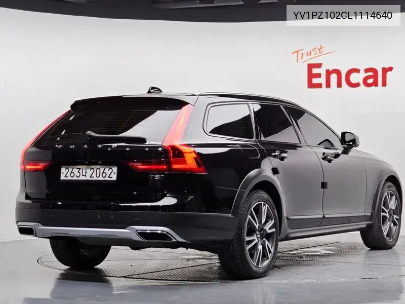 V90 Cross Country T5 Pro Awd VIN: YV1PZ102CL1114640 Lot: 39692589