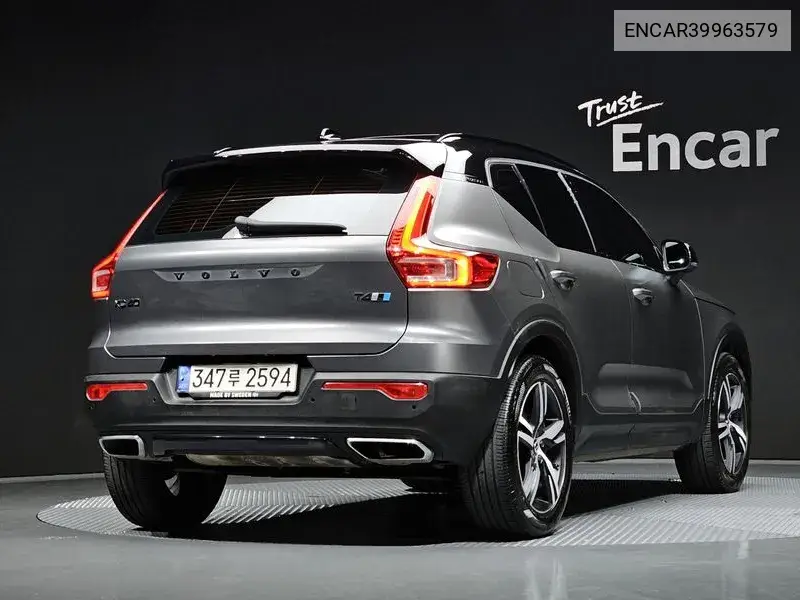 Xc40 T4 R-Design VIN: ENCAR39963579 Lot: 39963579
