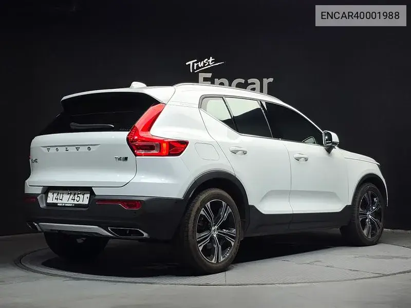 Xc40 T4 Inscription VIN: ENCAR40001988 Lot: 40001988