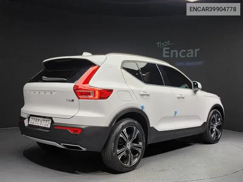 Xc40 T4 Inscription VIN: ENCAR39904778 Lot: 39904778