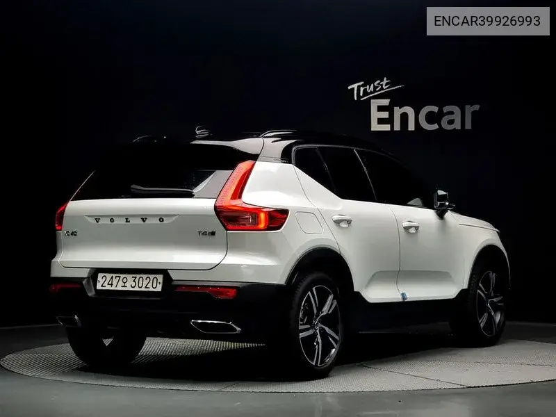 Xc40 T4 R-Design VIN: ENCAR39926993 Lot: 39926993