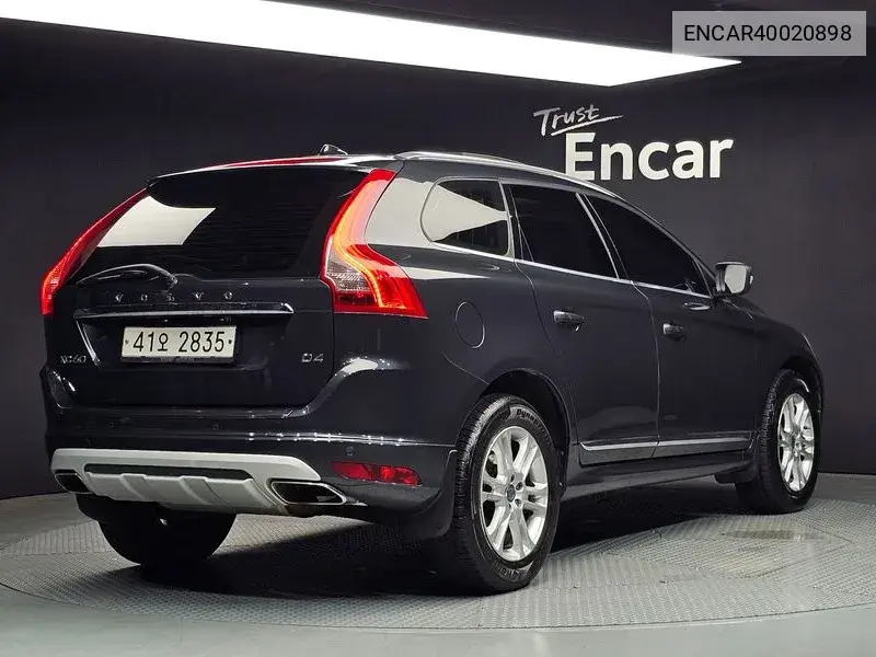 Xc60 D4 1St Generation VIN: ENCAR40020898 Lot: 40020898