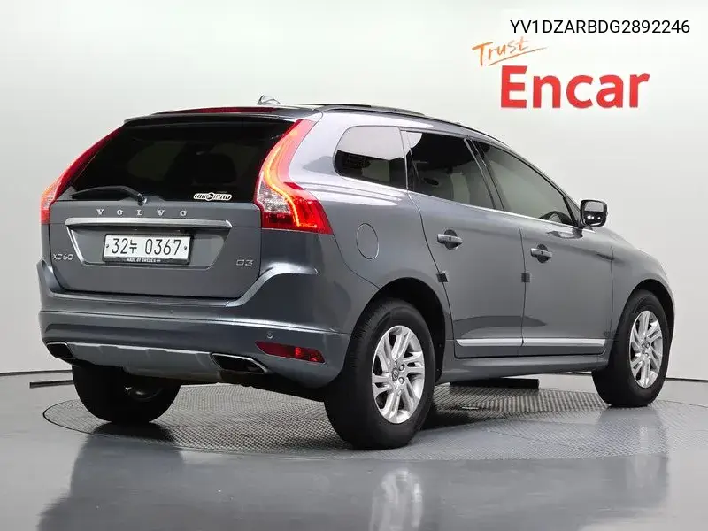 Xc60 D3 1St Generation VIN: YV1DZARBDG2892246 Lot: 39946741
