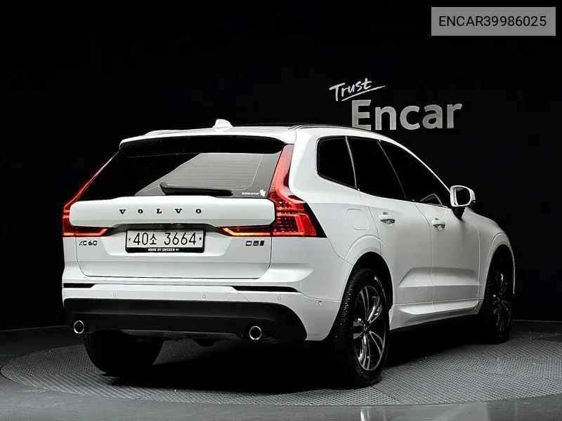 Xc60 2Nd Generation D5 Momentum VIN: ENCAR39986025 Lot: 39986025