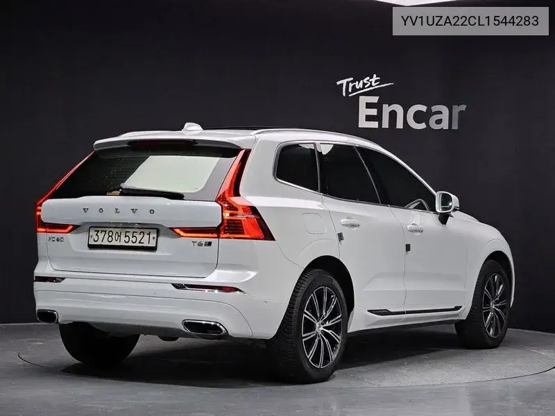 Xc60 2Nd Generation T6 Inscription VIN: YV1UZA22CL1544283 Lot: 39909777