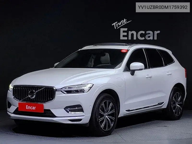Xc60 2Nd Generation T8 Inscription VIN: YV1UZBR0DM1759392 Lot: 39951046