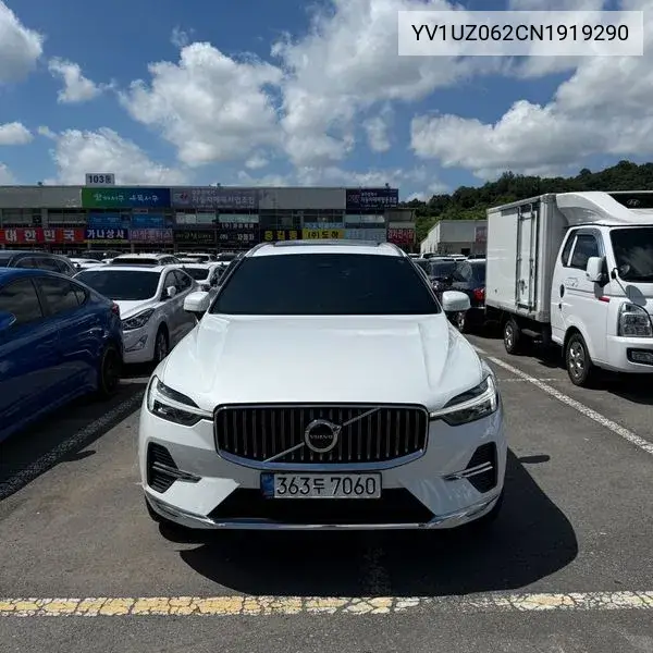Xc60 2Nd Generation B6 Inscription VIN: YV1UZ062CN1919290 Lot: 39974697