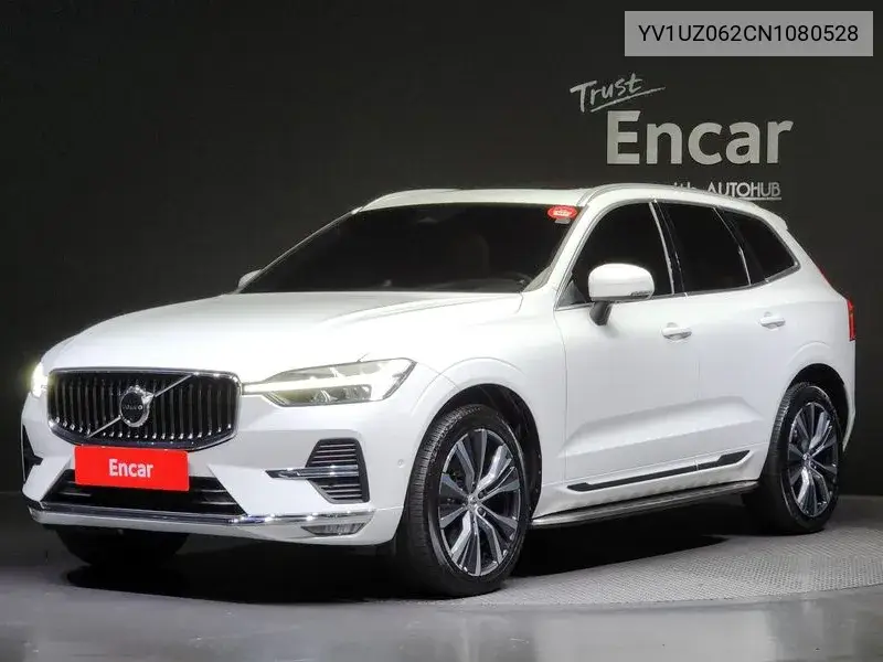 Xc60 2Nd Generation B6 Inscription VIN: YV1UZ062CN1080528 Lot: 39990716