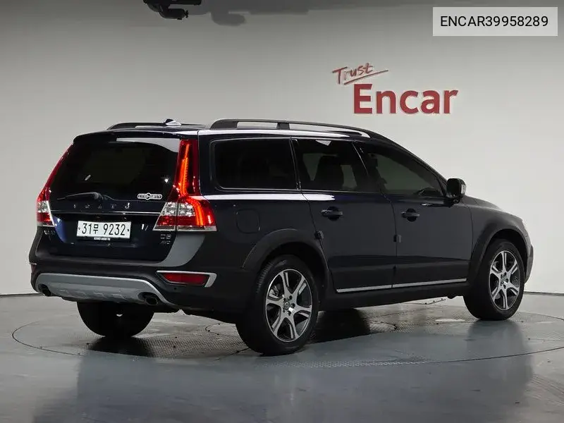 Xc70 D5 3Rd Generation VIN: ENCAR39958289 Lot: 39958289