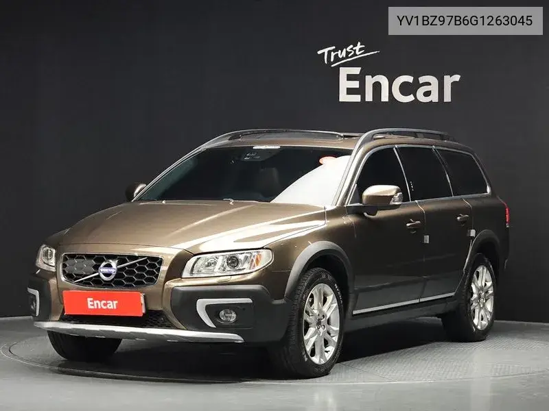 Xc70 D5 3Rd Generation VIN: YV1BZ97B6G1263045 Lot: 39861598