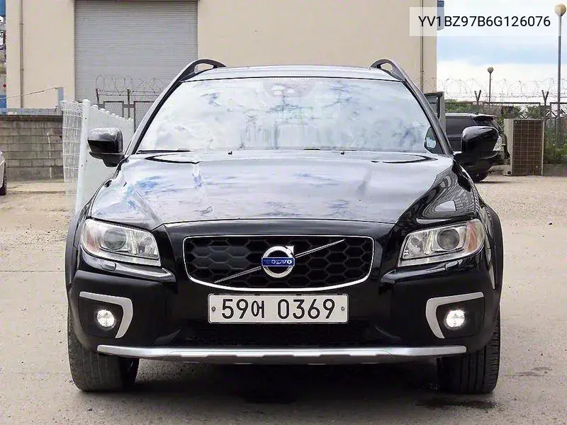 Xc70 D5 3Rd Generation VIN: YV1BZ97B6G126076 Lot: 40010403
