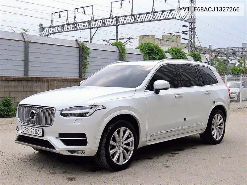 Xc90 2Nd Generation D5 Inscription VIN: YV1LF68ACJ1327266 Lot: 40018922