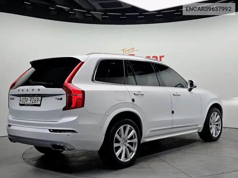 Xc90 2Nd Generation T6 Inscript VIN: ENCAR39637992 Lot: 39637992