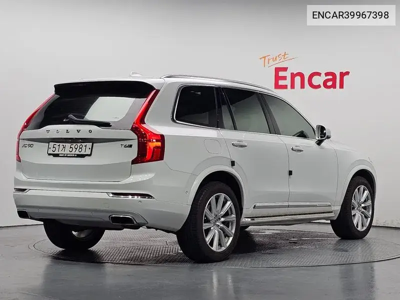 Xc90 2Nd Generation T6 Momentum VIN: ENCAR39967398 Lot: 39967398