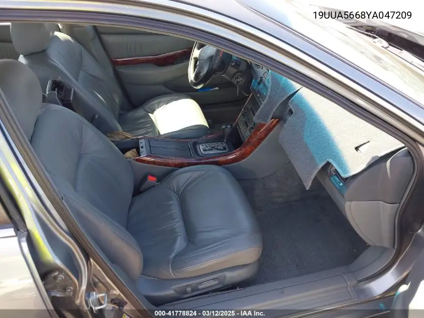 2000 Acura Tl 3.2 VIN: 19UUA5668YA047209 Lot: 41778824