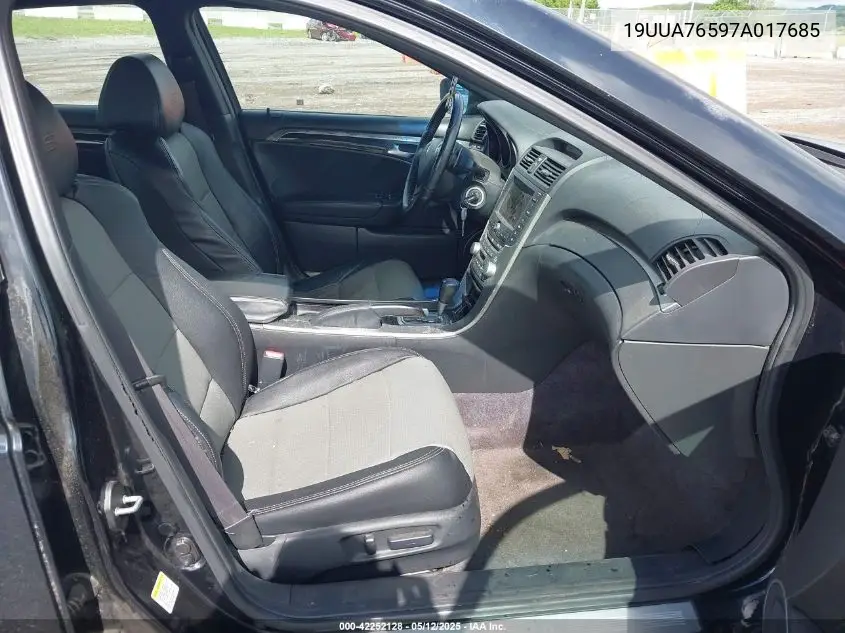 2007 Acura Tl Type S VIN: 19UUA76597A017685 Lot: 42252128