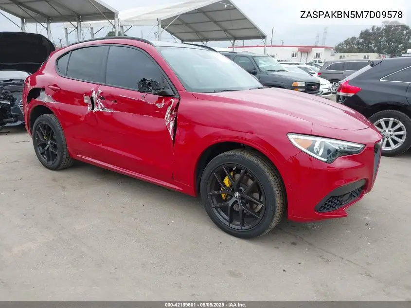 2021 Alfa Romeo Stelvio Ti Awd VIN: ZASPAKBN5M7D09578 Lot: 42189661