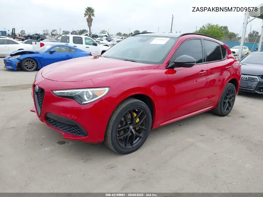 2021 Alfa Romeo Stelvio Ti Awd VIN: ZASPAKBN5M7D09578 Lot: 42189661