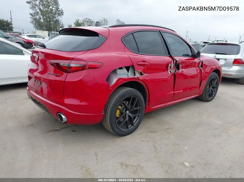 2021 Alfa Romeo Stelvio Ti Awd VIN: ZASPAKBN5M7D09578 Lot: 42189661