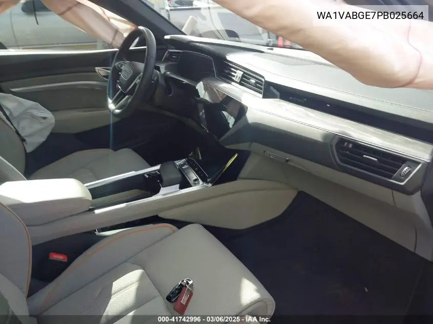 2023 Audi E-Tron Premiumwe VIN: WA1VABGE7PB025664 Lot: 41742996