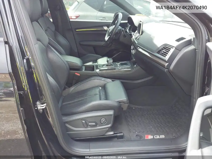 2019 Audi Sq5 3.0T Premium VIN: WA1B4AFY4K2070490 Lot: 42163122