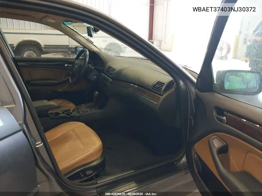 2003 BMW 325I VIN: WBAET37403NJ30372 Lot: 42626576