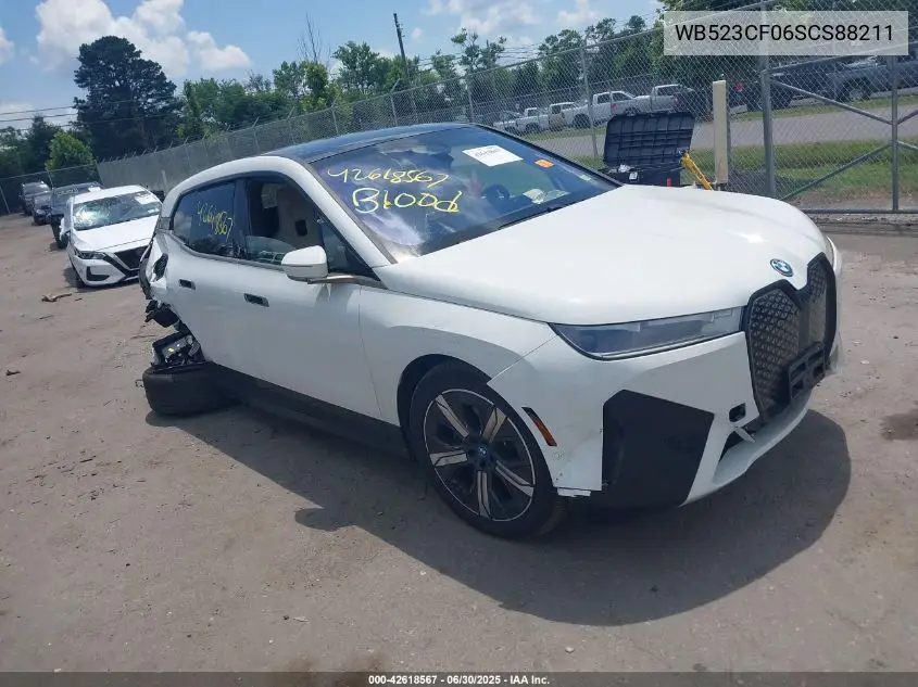 2025 BMW Ix xDrive50 VIN: WB523CF06SCS88211 Lot: 42618567
