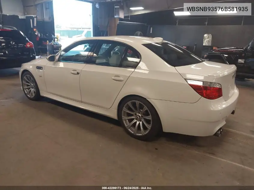 2006 BMW M5 VIN: WBSNB93576B581935 Lot: 42286173