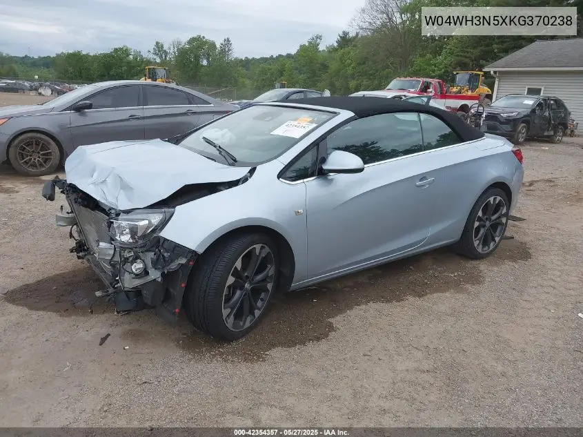 2019 Buick Cascada Premium VIN: W04WH3N5XKG370238 Lot: 42354357