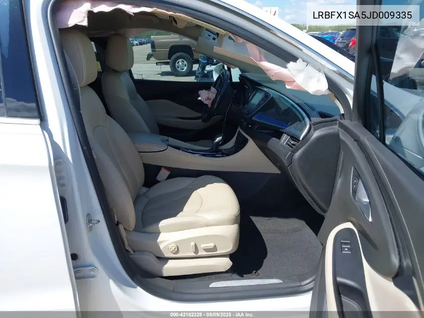 2018 Buick Envision Essence VIN: LRBFX1SA5JD009335 Lot: 42182328