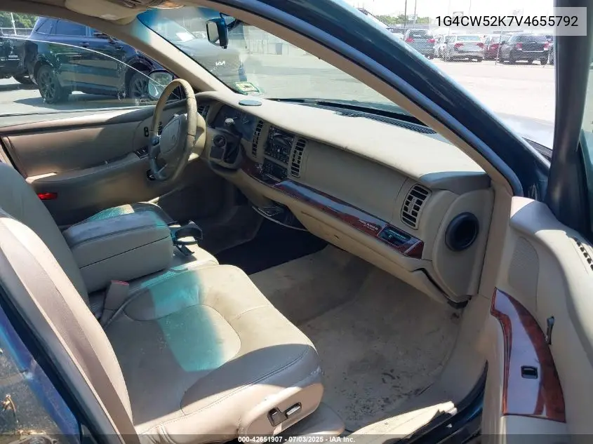1997 Buick Park Avenue VIN: 1G4CW52K7V4655792 Lot: 42651907