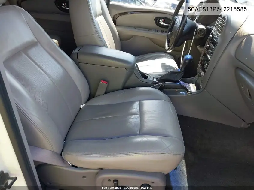 2004 Buick Rainier Cxl VIN: 5GAES13P642215585 Lot: 42240993