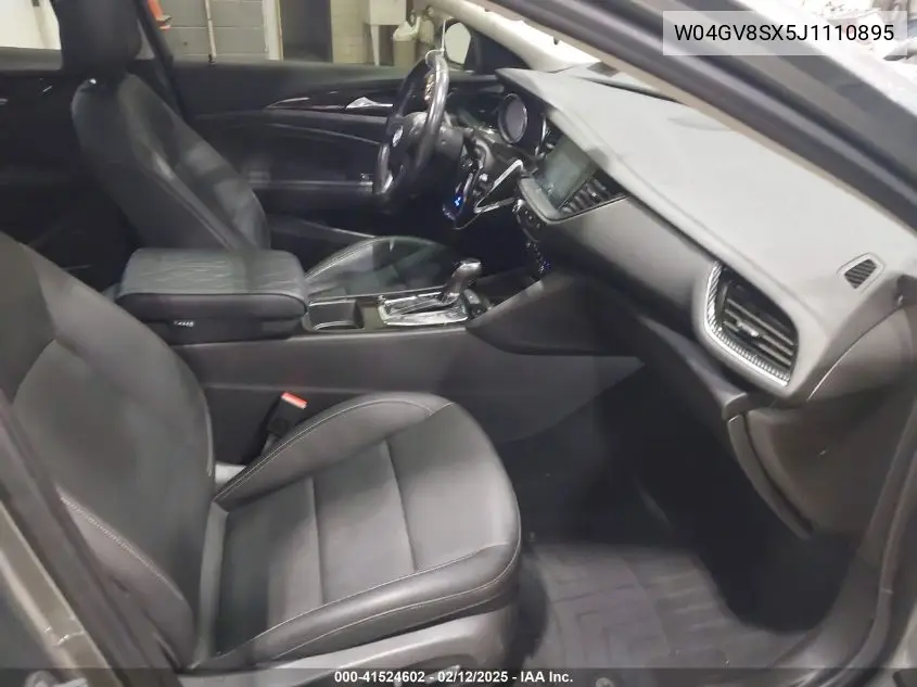 2018 Buick Regal Tourx Essence VIN: W04GV8SX5J1110895 Lot: 41524602