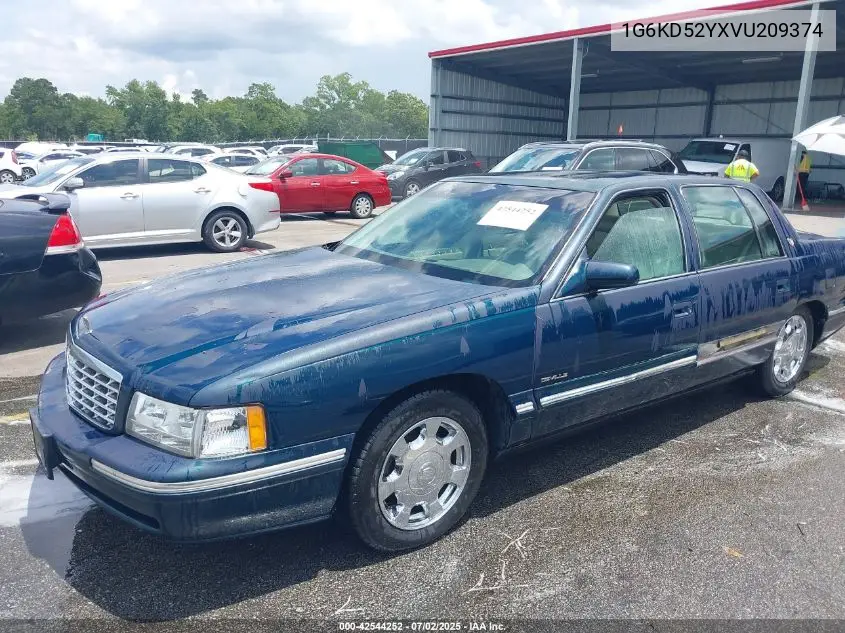1997 Cadillac Deville Standard VIN: 1G6KD52YXVU209374 Lot: 42544252