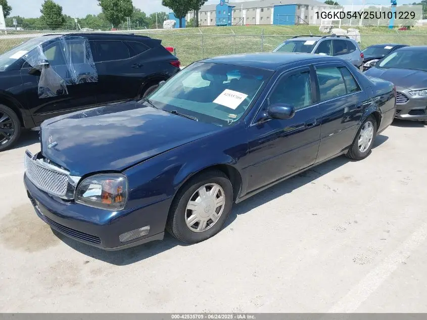 2005 Cadillac Deville Livery VIN: 1G6KD54Y25U101229 Lot: 42535709