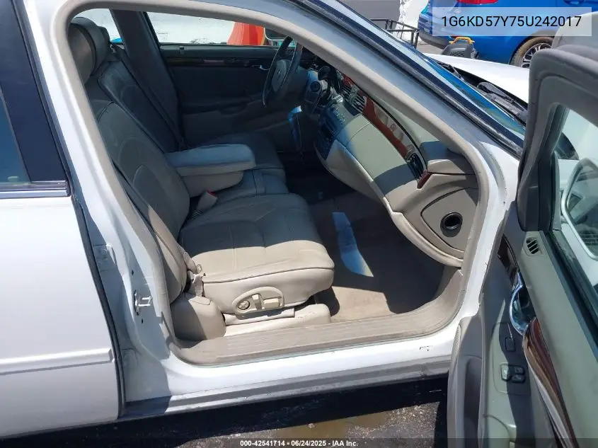 2005 Cadillac Deville Standard VIN: 1G6KD57Y75U242017 Lot: 42541714