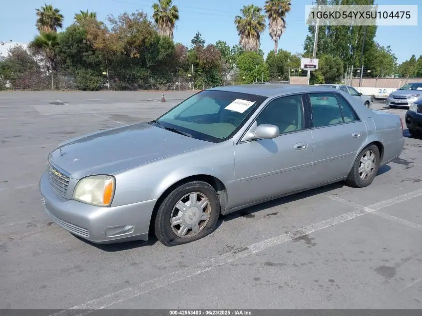 2005 Cadillac Deville Livery VIN: 1G6KD54YX5U104475 Lot: 42553403