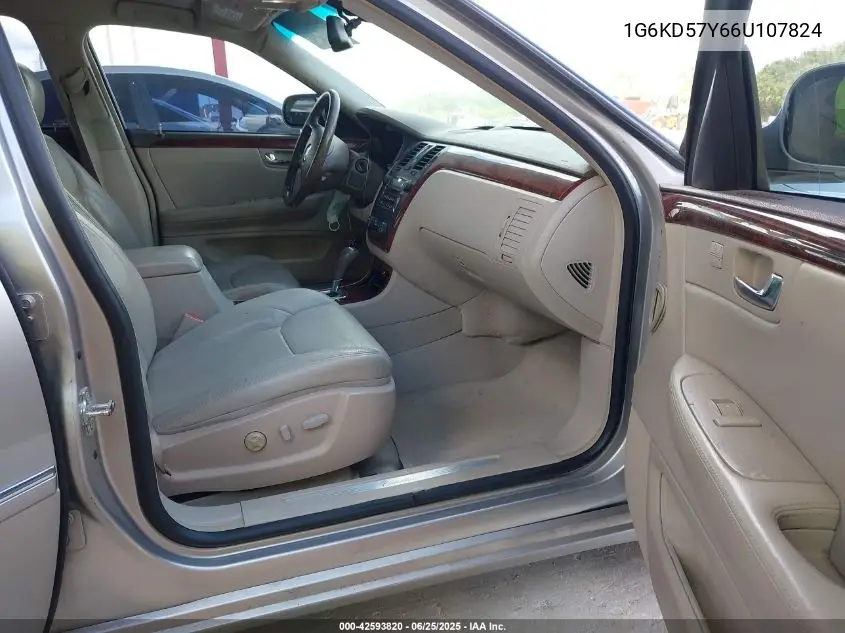 2006 Cadillac Dts VIN: 1G6KD57Y66U107824 Lot: 42593820